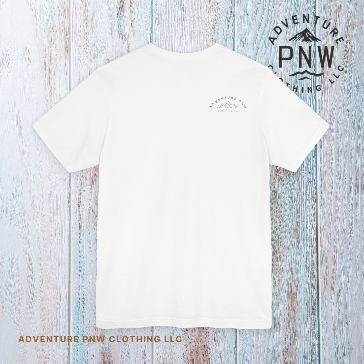 Original Adventure Mountain Tee – Stylish & Comfy