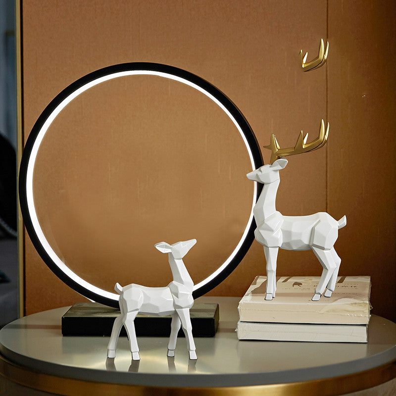 Practical and creative elk ornaments