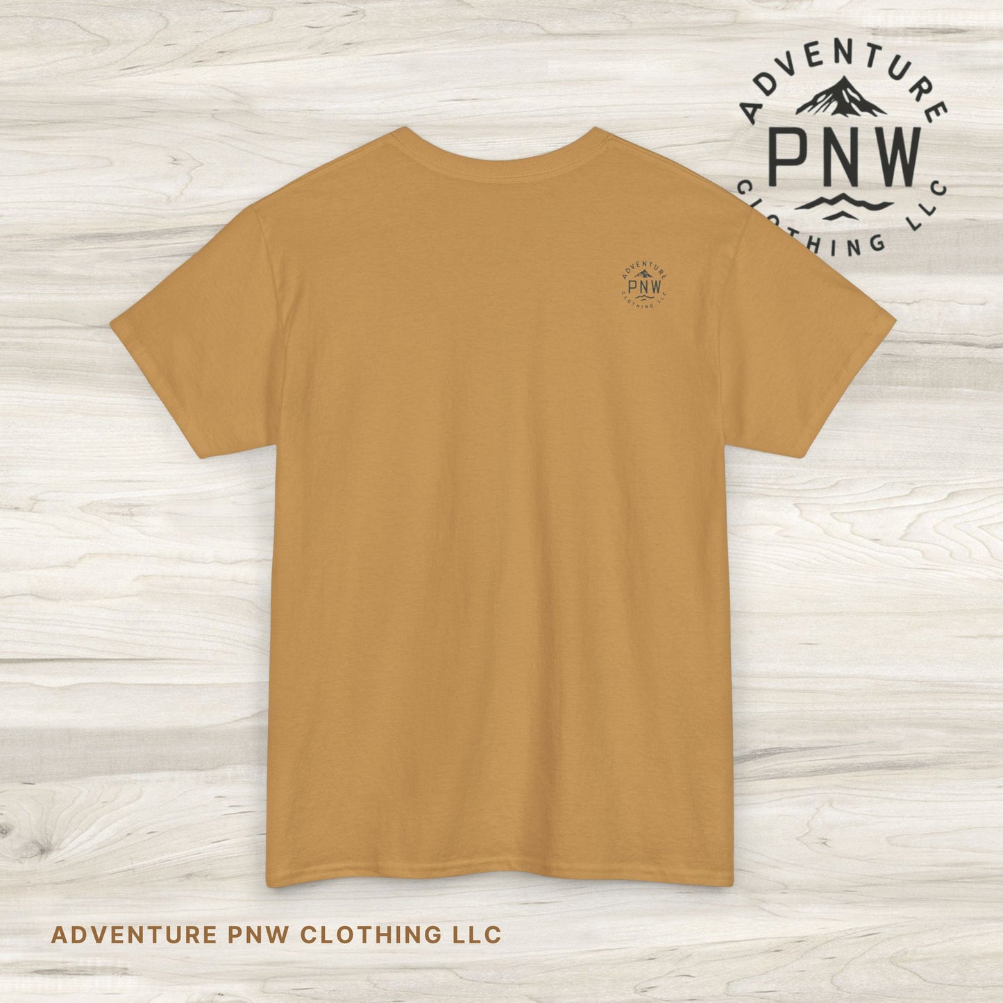 Mountain Graphic Tee – Glamping & Nature Adventure