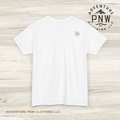 Mountain Graphic Tee – Glamping & Nature Adventure